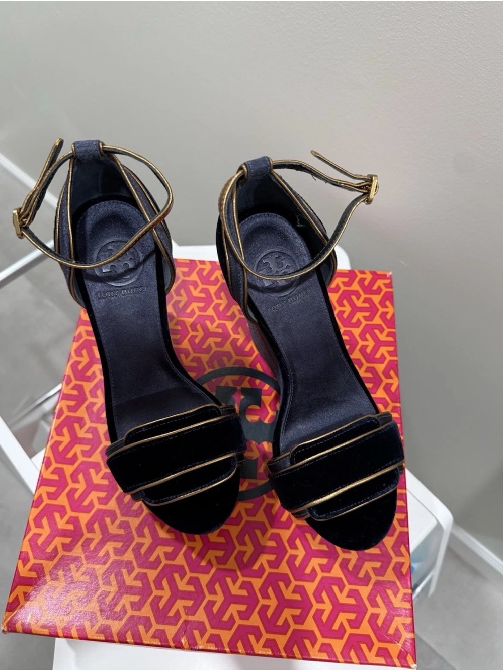 Tory Burch Women's Navy/Bronze Velvet Wedge Heels Ankle Strap Open Toe 6